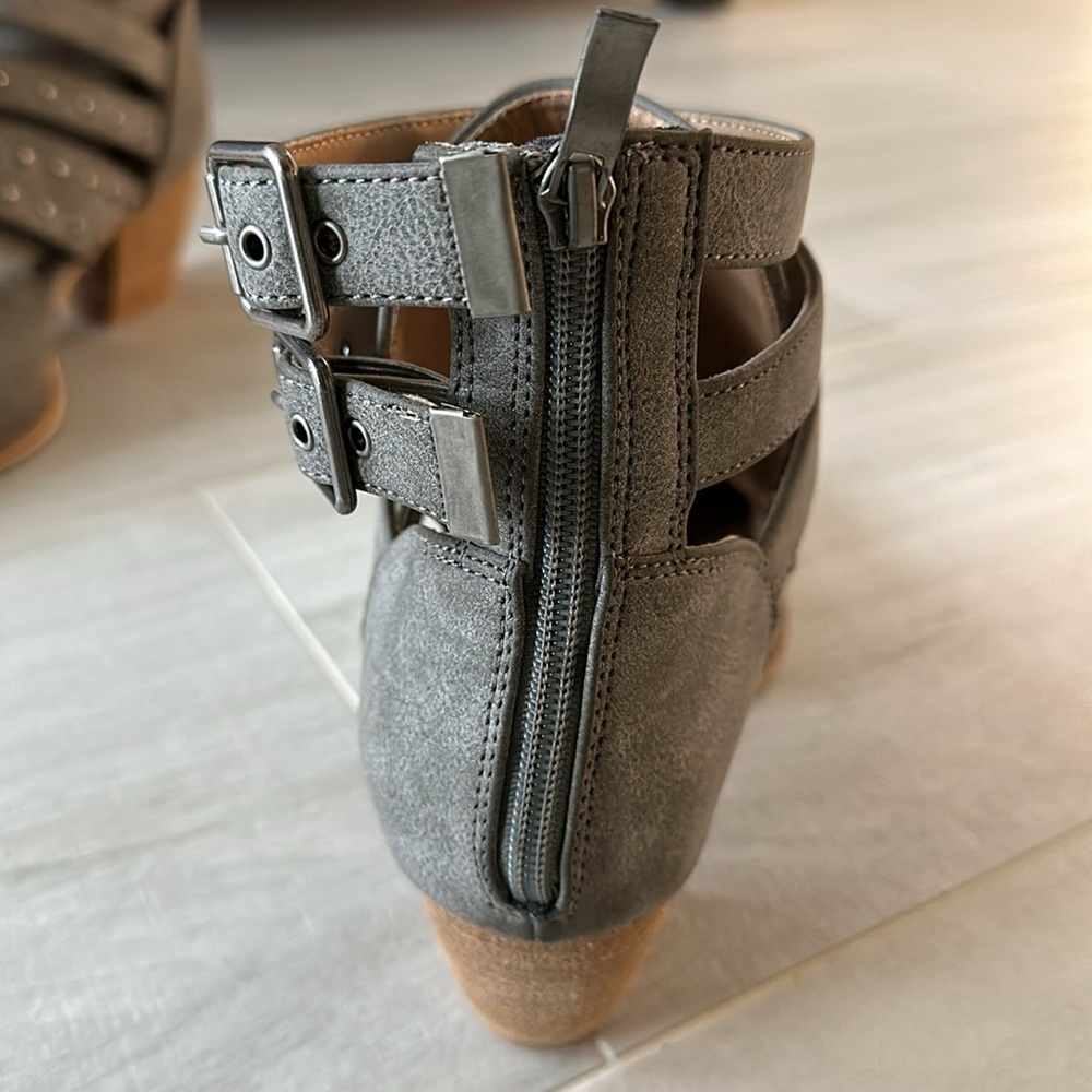 Gray Buckle Booties - Picture 4 of 5